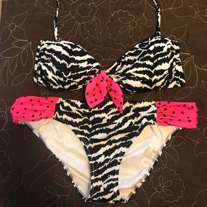 Victoria’s Secret Swim Set